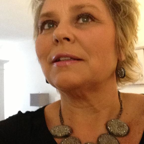 Meet your Posher, Charlotte - Picture 1 of 1